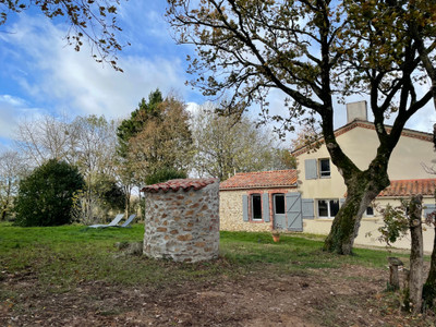 Maison à vendre à Poiroux, Vendée, Pays de la Loire, avec Leggett Immobilier