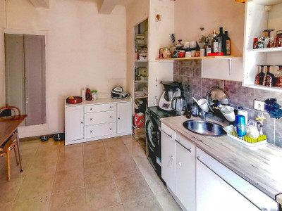 French property for sale in La Bouilladisse, Bouches-du-Rhône - €299,000 - photo 4