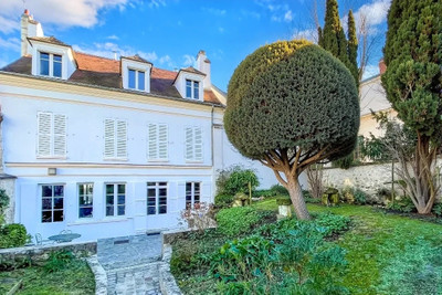 house for sale in Yvelines