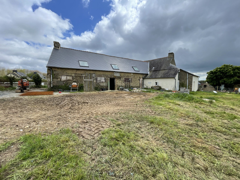 French property for sale in Coëtlogon, Côtes-d'Armor - €222,000 - photo 3