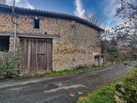 Maison à vendre à Roussines, Charente - 36.600 € - photo 2