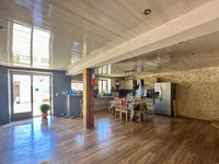 Propriété à vendre à Prignac, Charente-Maritime - 255 000 € - photo n°4