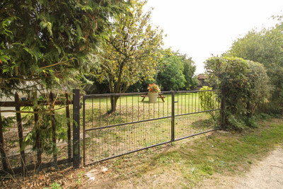 French property for sale in Vernoux-en-Gâtine, Deux-Sèvres - €173,500 - photo 8