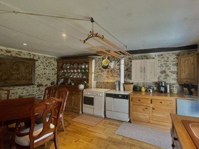 French property for sale in Chéronnac, Haute-Vienne - €369,500 - photo 10