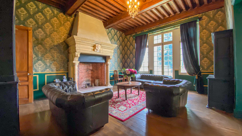 French property for sale in Marcilloles, Isère - €1,290,000 - photo 2