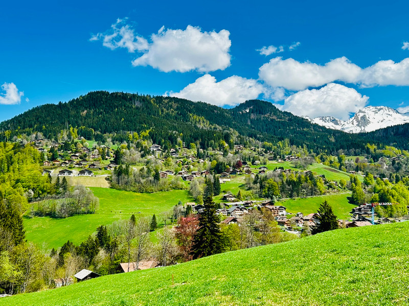 French property for sale in Saint-Jean-de-Sixt, Haute-Savoie - €760,000 - photo 1