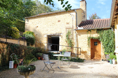 Maison à vendre à Sagelat, Dordogne, Aquitaine, avec Leggett Immobilier