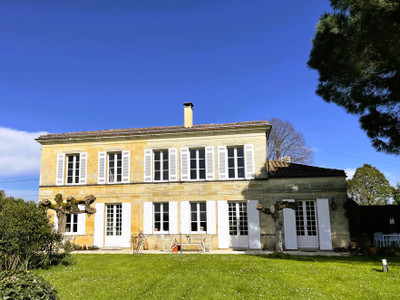 Maison à vendre à Bayon-sur-Gironde, Gironde, Aquitaine, avec Leggett Immobilier