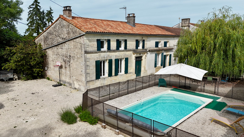 Propriété à vendre à Le Seure, Charente-Maritime - 261 450 €