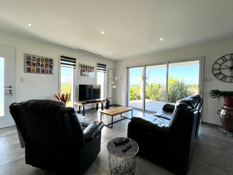 French property for sale in Lauzun, Lot-et-Garonne - €280,900 - photo 4