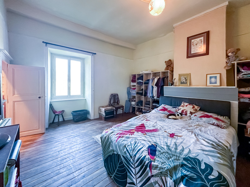 French property for sale in Châlus, Haute-Vienne - €88,000 - photo 6