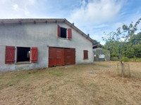 Maison à vendre à Coteaux-du-Blanzacais, Charente - 133.000 € - photo 2