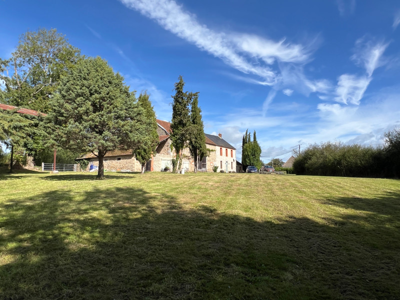 French property for sale in Gouzon, Creuse - €371,000 - photo 8