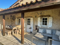 Maison à vendre à Salles-Lavalette, Charente - 299.600 € - photo 2