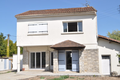 Maison à vendre à Ribérac, Dordogne, Aquitaine, avec Leggett Immobilier