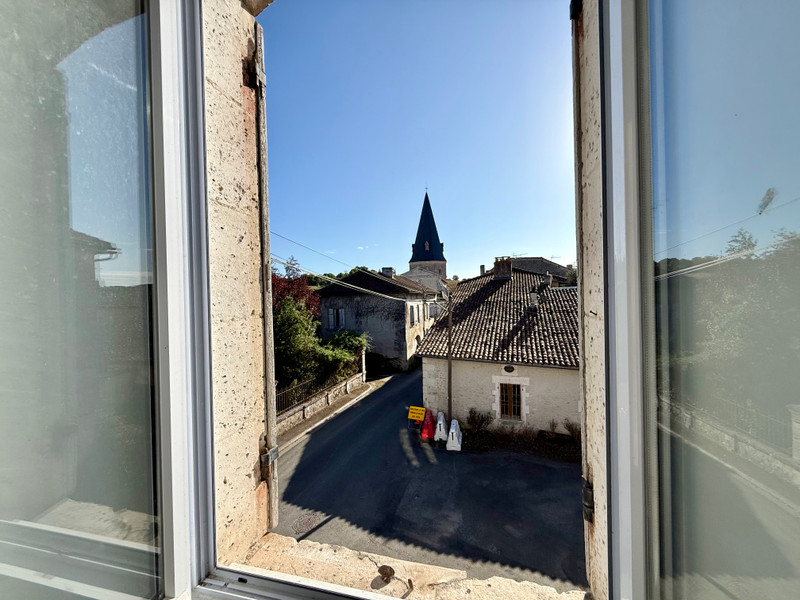 French property for sale in Montboyer, Charente - €229,000 - photo 9