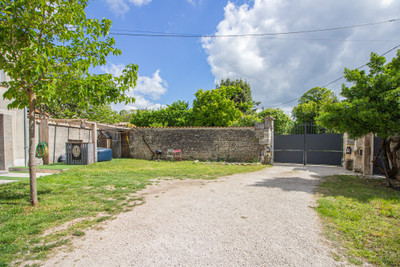 French property for sale in Angoulême, Charente - €329,000 - photo 8
