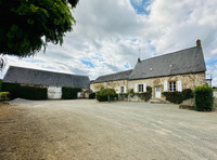Propriété à vendre à Vimarcé, Mayenne - 120 000 € - photo n°1