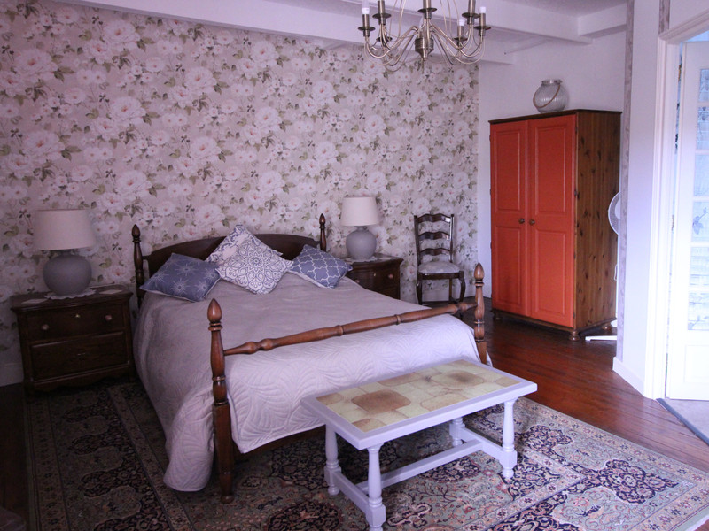 French property for sale in Châteauneuf-du-Faou, Finistère - €224,700 - photo 5