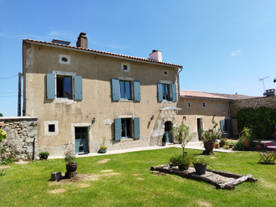 Maison à vendre à Bernac, Charente, Poitou-Charentes, avec Leggett Immobilier
