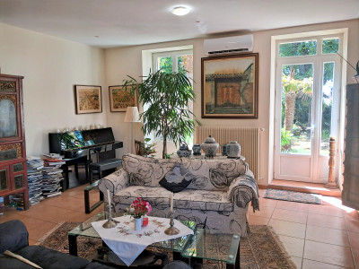 French property for sale in Samonac, Gironde - €299,900 - photo 4