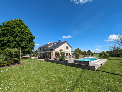 Maison à vendre à Tiercé, Maine-et-Loire, Pays de la Loire, avec Leggett Immobilier