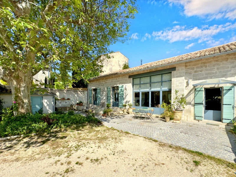 French property for sale in Maussane-les-Alpilles, Bouches-du-Rhône - €1,385,000 - photo 6