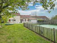 Maison à vendre à La Tour-Blanche-Cercles, Dordogne - 205.000 € - photo 2