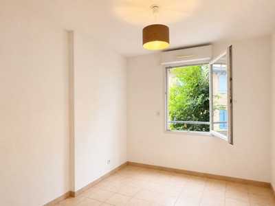 French property for sale in Nyons, Drôme - €194,000 - photo 4