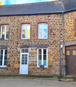 French property for sale in Saint-Fraimbault, Orne - €105,000 - photo 8