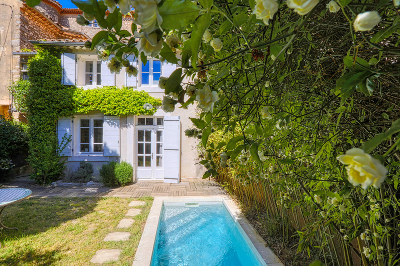 Propriété à vendre à Rustrel, Vaucluse - 458 000 €