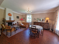 Maison à vendre à Chassenon, Charente - 165.000 € - photo 2