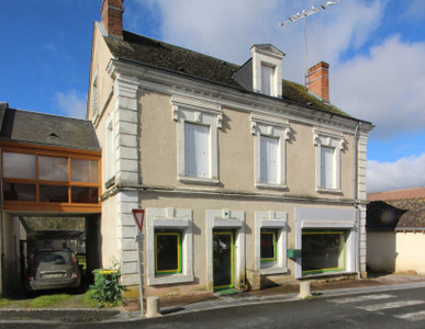 Appartement à vendre à Vicq-sur-Nahon, Indre, Centre, avec Leggett Immobilier