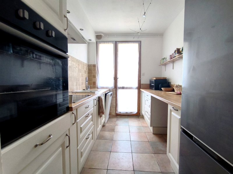 French property for sale in Avignon, Vaucluse - &#8364;125,000 - photo 2