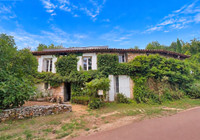 Propriété à vendre à La Chapelle-Montmoreau, Dordogne - 235 400 € - photo n°1