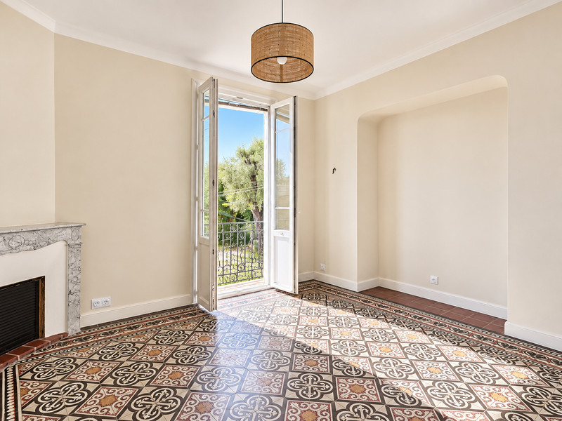 French property for sale in JUAN LES PINS, Alpes-Maritimes - €1,085,000 - photo 11