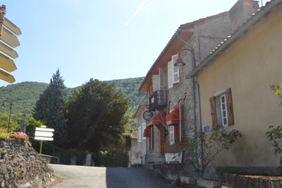 French property for sale in Barbazan, Haute-Garonne - €246,000 - photo 1