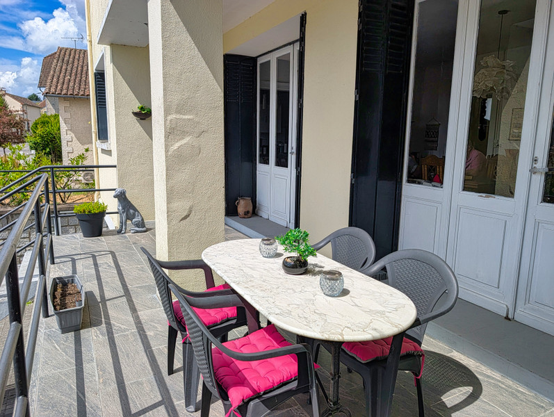 French property for sale in Bellac, Haute-Vienne - €174,960 - photo 2