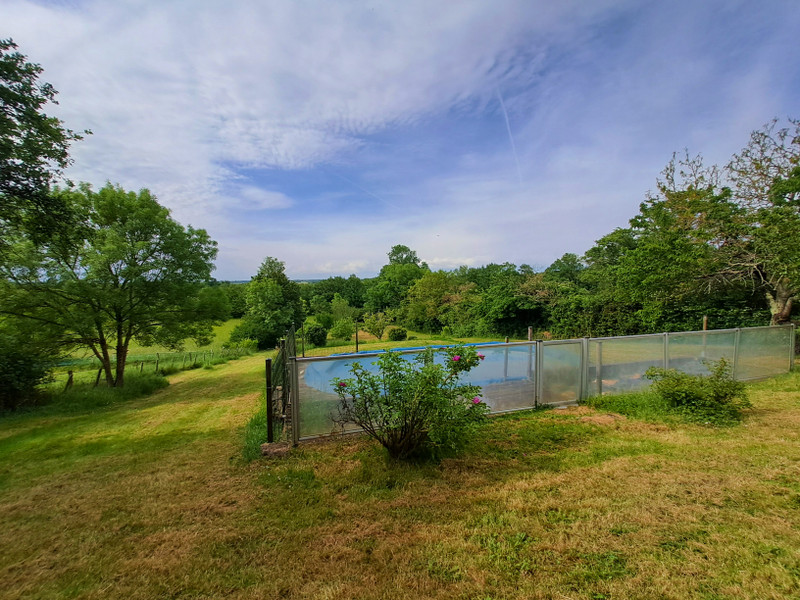 French property for sale in Valdelaume, Deux-Sèvres - €249,900 - photo 12