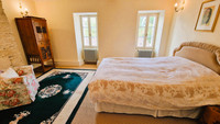 Maison à vendre à Clérac, Charente-Maritime - 299.999 € - photo 4