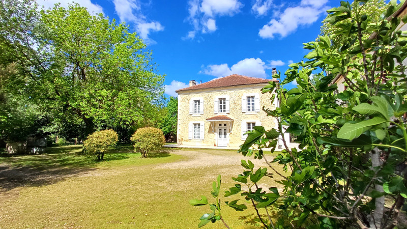 Maison à vendre à Mont-de-Marsan, Landes - 570.000 € - photo 1