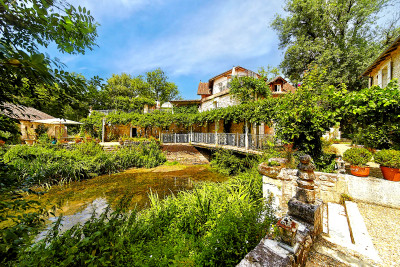 French property for sale in Ribérac, Dordogne - €1,320,000 - photo 9