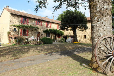 Maison à vendre à Mont-Roc, Tarn, Midi-Pyrénées, avec Leggett Immobilier