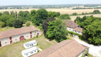 Maison à vendre à Les Adjots, Charente - 795.000 € - photo 6