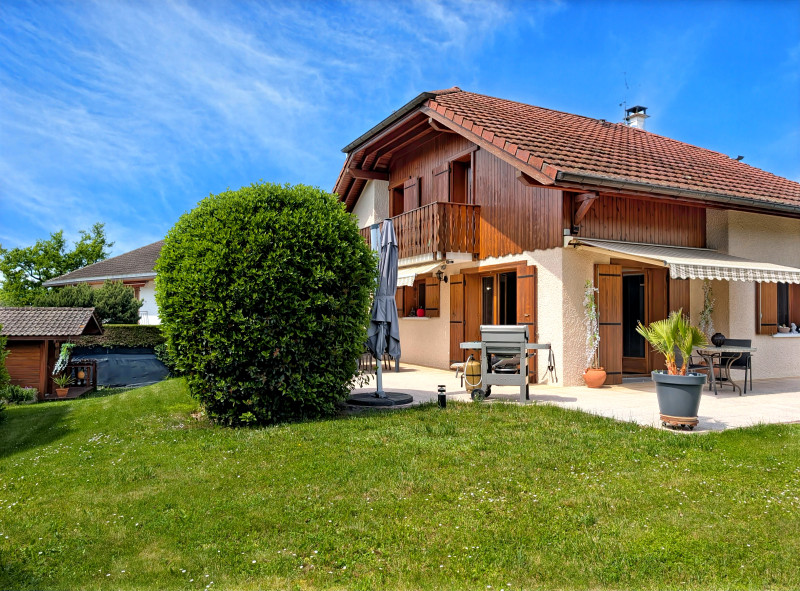 Propriété à vendre à Sciez, Haute-Savoie - 630 000 €