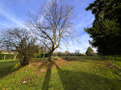 French property for sale in Confolens, Charente - €165,500 - photo 5