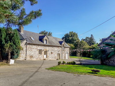 Maison à vendre à Montenay, Mayenne, Pays de la Loire, avec Leggett Immobilier