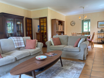 French property for sale in L'Isle-Jourdain, Vienne - €200,935 - photo 1