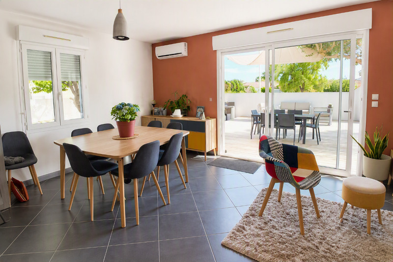 French property for sale in Montady, Hérault - €345,000 - photo 2