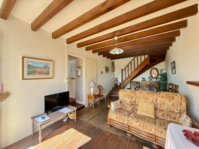French property for sale in Salles-Lavalette, Charente - €99,000 - photo 2